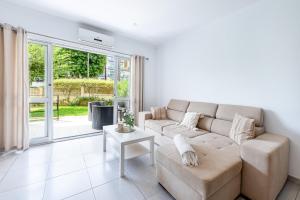 Benalmádena Puerto Marina Vacation Apartment 1 minute from the beach