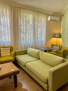 Paulas Apartment