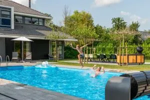myVAYA with private pool - Nijemirdum