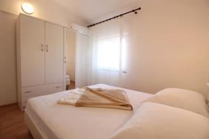 Apartments by the sea Metajna, Pag - 6486