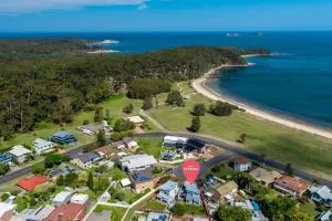 Maloneys Beach Views 3 Bed Home - Durras