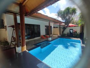 Private villa with swimming pool