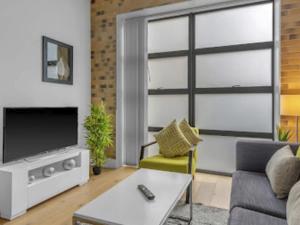 Apartment Regents Park Serviced 2 bedroom Apt by Interhome