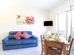 Studio Bausan Studio Flat by Interhome