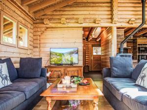 Chalet Chalet Sept by Interhome