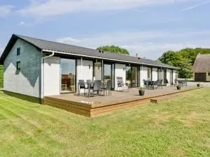 Apartment Yari - 50m from the sea by Interhome - Ренне