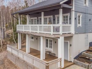 Holiday Home Villa iloinen by Interhome