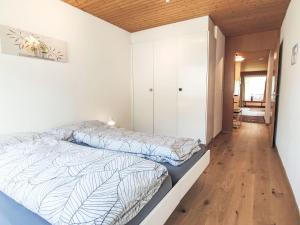 Apartment Verbena-3 by Interhome