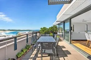 Sea View Retreat Ocean Views Pool Spa - One Mile