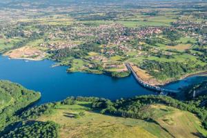 Bateaux Nuits insolites sur un bateau 12m en pleine nature : Mobile Home