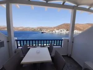 ΡΟΜΑΝΤΖΑ δωματιο 5 - Mérichas