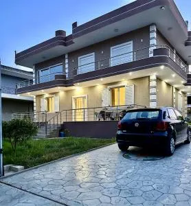 Villa Leandro - Savër