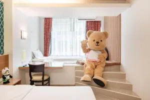 P2 Boutique - Makkaszan