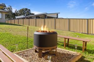 Villa Tempranillo Fire Pit Among the Vineyards