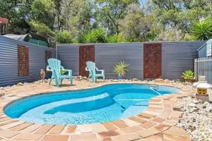 Serene Family Paradise - Blacksmiths