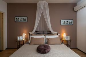 Villa Laura Krnica near Pula for 8 people - pet friendly with children playground