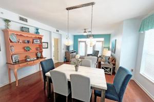 Seaside at Anastasia E206