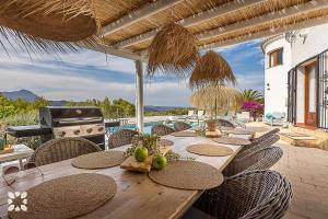 Villa Moba by Abahana Villas