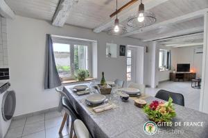 Maisons de vacances Le Roc-h Mousse Gite de Charme en Centre Finistere : photos des chambres
