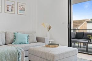 Lakeview Luxury Work from home spaces