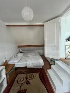 CHAMBRE FamilIale - Cesson