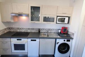 Orly Express - Confort à Deux Pas de lAéroport