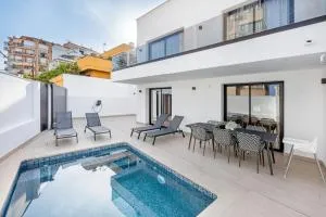 Málaga Benalmádena Vacation Rentals five minutes from the Port of Benalmádena Beach Pool and Sun - Benalmadena Costa