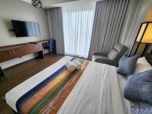 1 bedroom aeon Tower