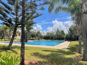 Eden Island Bouznika Bel appartement avec jardin