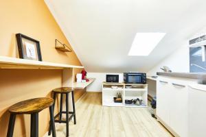 Appartements RS-4 Studio dans les combles 1 pers - 4eme etage : photos des chambres