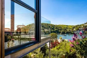 Two Guns – Contemporary, Stylish Townhouse With Stunning Sea Views - Kingswear