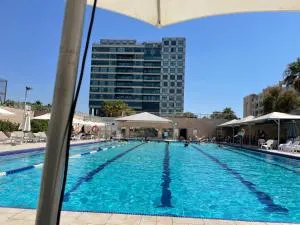 Okeanos tamarins Marina Herzliya 2bedrooms - 荷兹利亚B