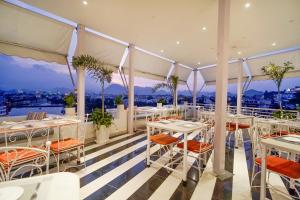 Grandrosse Boutique - Pichola Lake Facing Hotel