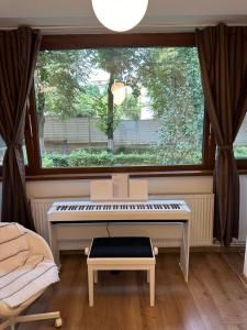 Peles Green Apartment