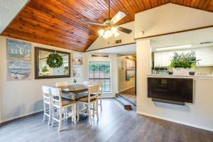 Walk to Boat Ramp Texas Home Near Lewisville Lake