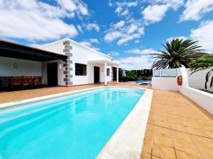 Villa Marta con piscina privada climatizada