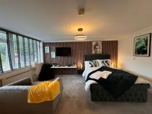 41 Earlham House - Cringleford