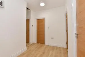 Double Room in Bungalow - Redbridge