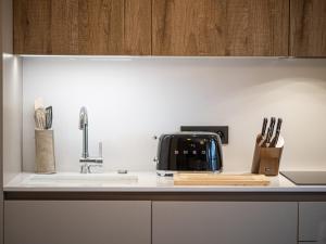 Appartement haut de gamme à Courchevel 1650 avec garage, balcon et WiFi - FR-1-575-167