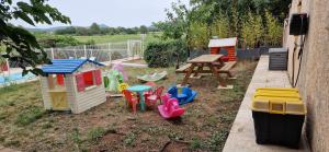 Maisons de vacances A l-ombre des chenes : photos des chambres