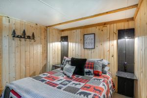 Island Park Vacation Rental about 31 Mi to Yellowstone