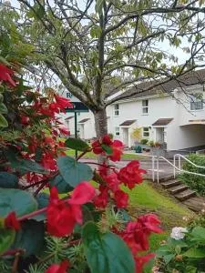 Three miles from the sea - 西德伯里