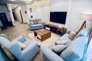 Luxe living apartment Near Mivida New Cairo