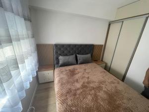 I&I 3 Bedrooms Apartment II