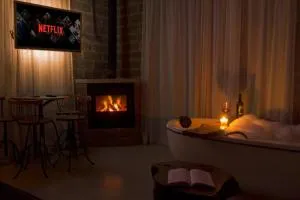 Cabana com lareira, hidro, cavalo, piscina, trilha - Borgueto