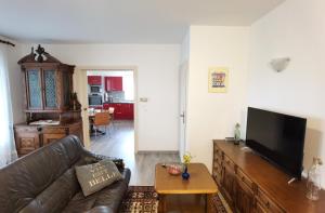 Comfortable condo for long-term stays