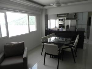 Apartamento aconchegante Barra Sul - Balneário Camboriú