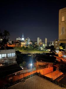 Suíte com BWC PRIVATIVO Com AR Ao Lado da Vila Germânica Oktoberfest