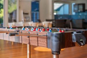 Beach Mansion 2 Minutes from Water