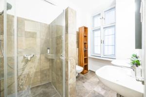 Charming & Cozy Central Apartment in the King Street